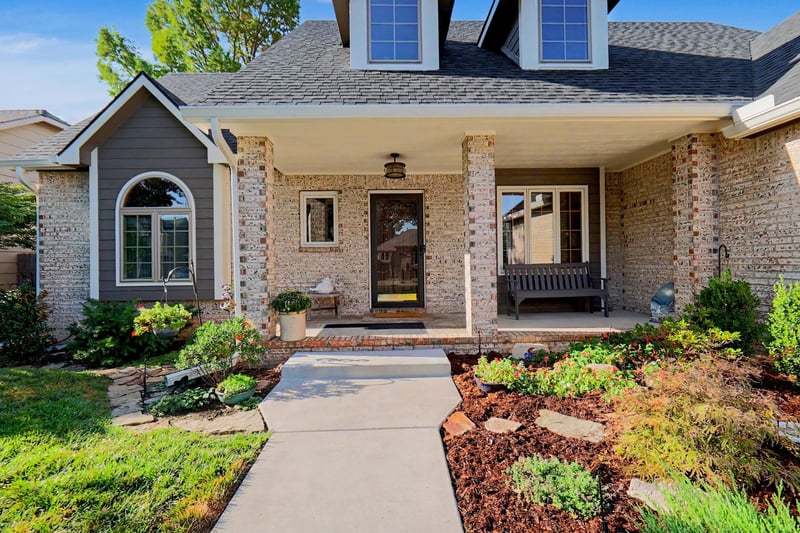 9903 W Jamesburg St, Wichita, KS 67212