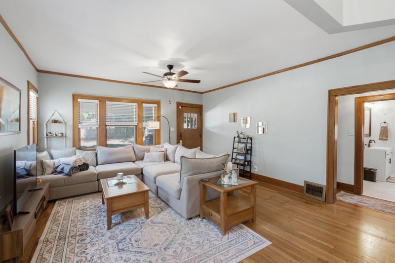 3211 E Chatfield Pl, Wichita, KS 67208