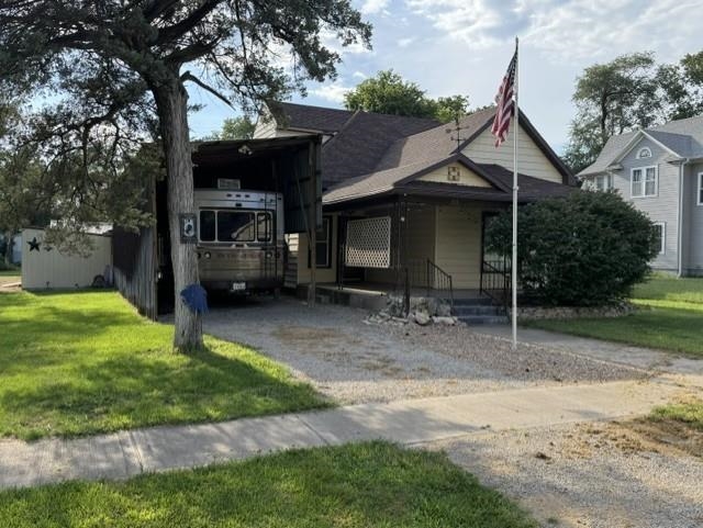 211 N Main St, Delphos, KS 67436