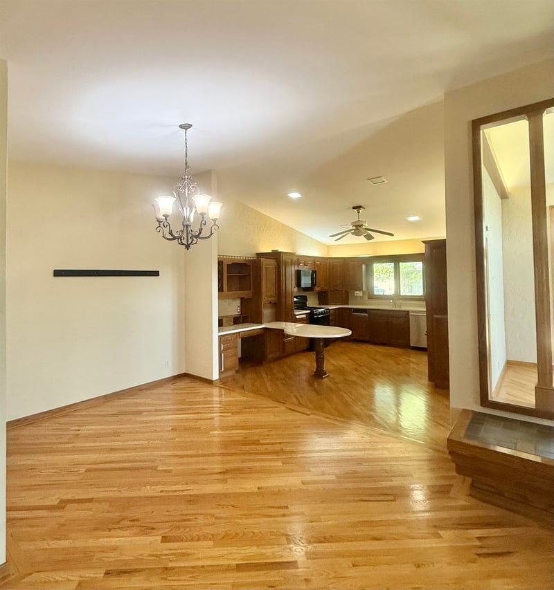 1634 Kensington Blvd, Garden City, KS 67846-8373