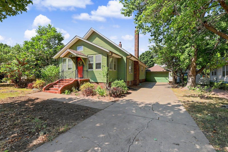 717 N High, Newton, KS 67114
