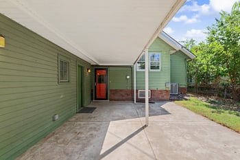 717 N High, Newton, KS 67114