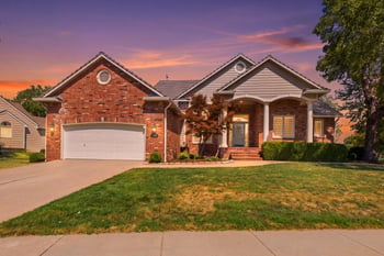12206 E Killenwood Dr, Wichita, KS 67206