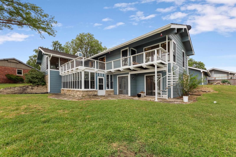23 S Lakeview Dr, Goddard, KS 67052