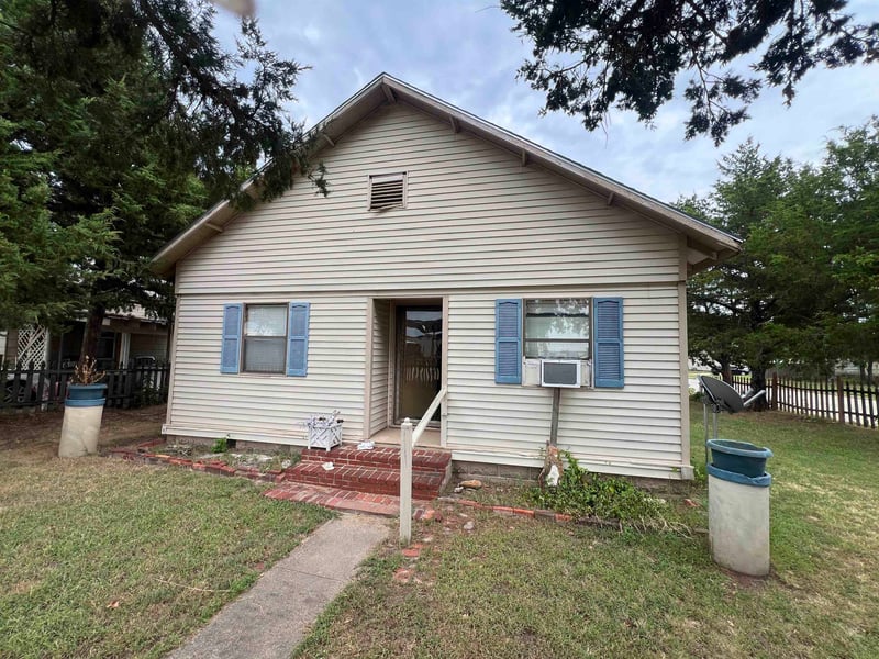 626 S 7, Arkansas City, KS 67005