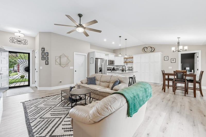 4602 N Steeds Crossing, Wichita, KS 67219