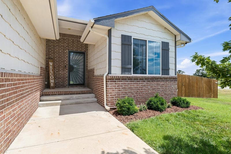 4602 N Steeds Crossing, Wichita, KS 67219