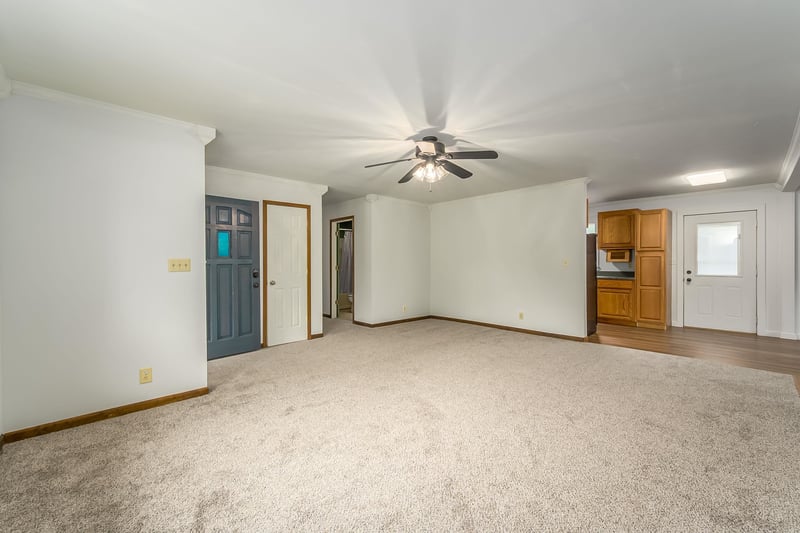 309 N Seymour St, Udall, KS 67146