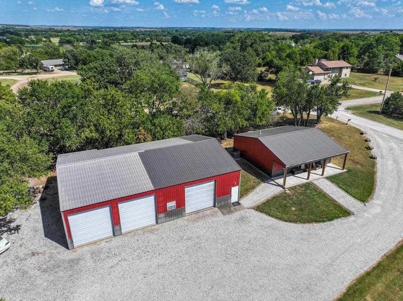 102 Mays, Winfield, KS 67156