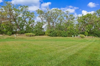 4923 N Prestwick Ave, Bel Aire, KS 67226