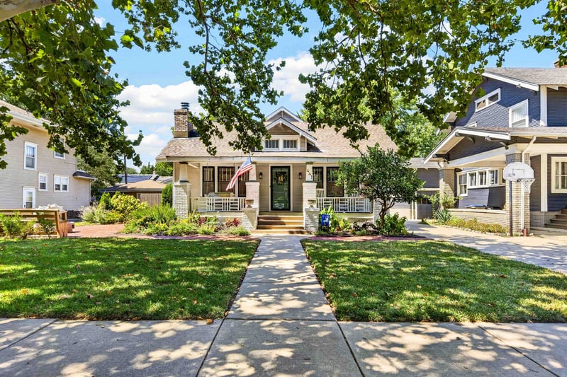 441 N Fountain St, Wichita, KS 67208