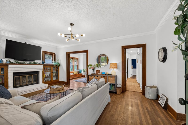 441 N Fountain St, Wichita, KS 67208