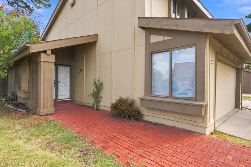 8201 E Harry Unit 501, Wichita, KS 67207