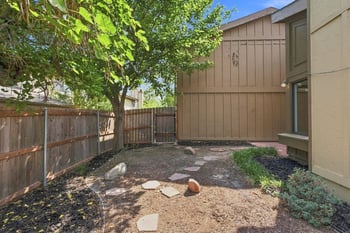 8201 E Harry Unit 501, Wichita, KS 67207