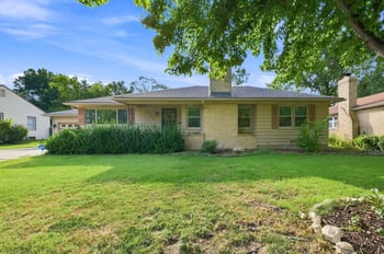 222 N Brookside St, Wichita, KS 67208