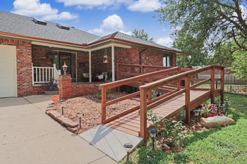 784 N Kessler St, Wichita, KS 67203
