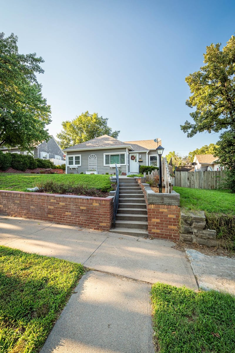 315 W 10th, Concordia, KS 66901