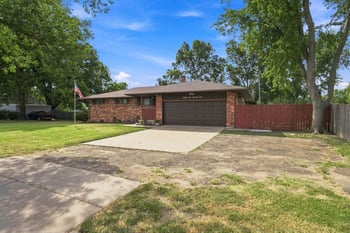 4621 W 13th St, Wichita, KS 67212