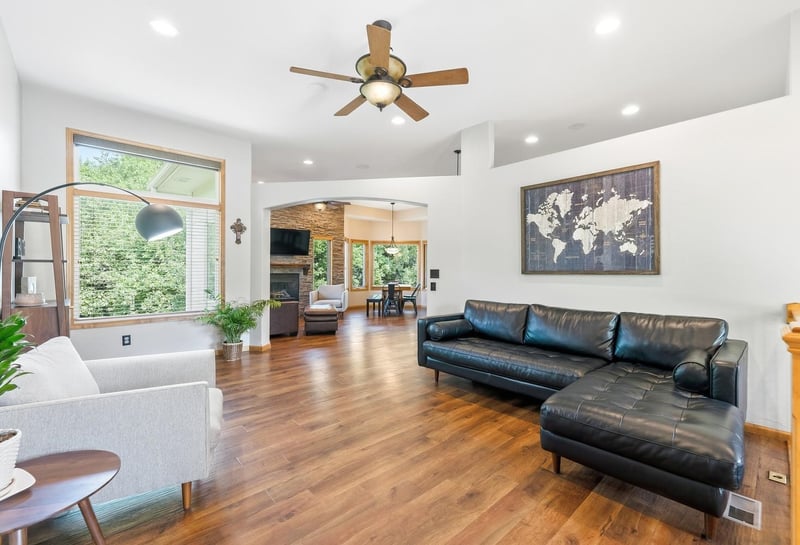 4845 N Steeds Crossing Cir, Park City, KS 67219