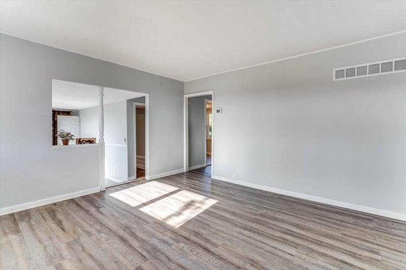 2302 S Anderson, Newton, KS 67114