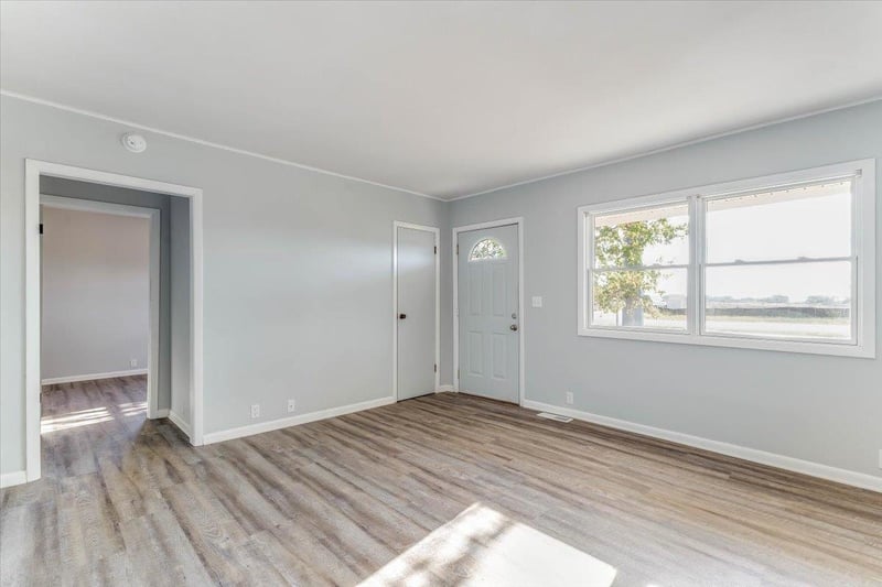 2302 S Anderson, Newton, KS 67114
