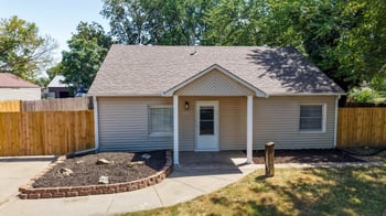 545 W Macarthur, Wichita, KS 67217