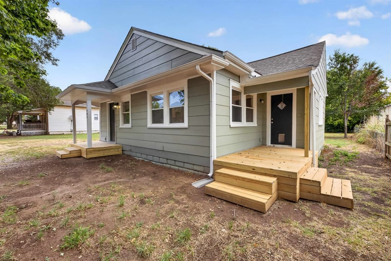 401 S Cranmer, Conway Springs, KS 67031