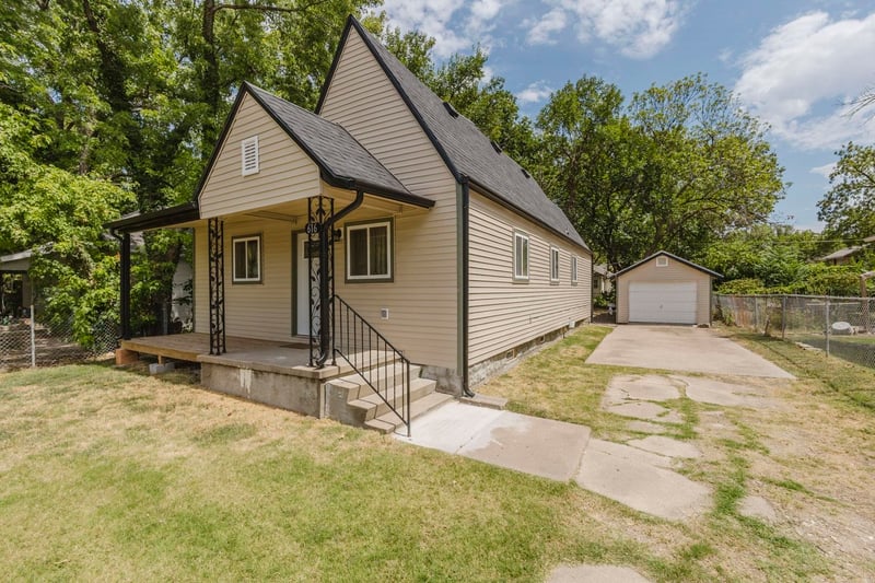 616 N Madison, Wichita, KS 67214