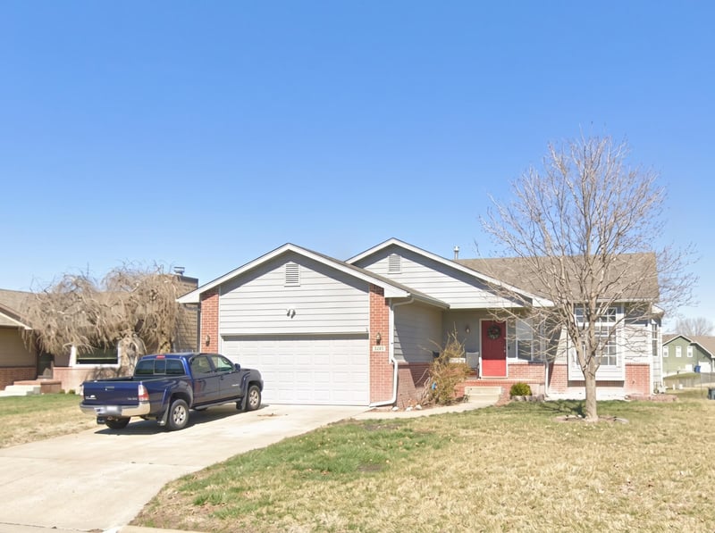 1506 E Summerwood St, Goddard, KS 67052