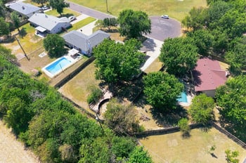 1422 N Tanglewood Ct, Rose Hill, KS 67133