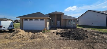 728 N Red Bud Ave, Valley Center, KS 67147