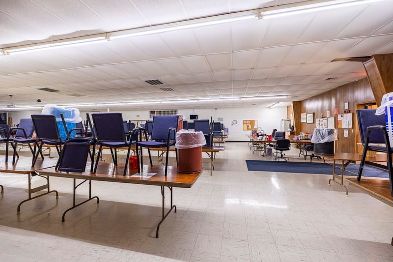 2206 - 2402 E 101st, Valley Center, KS 67147