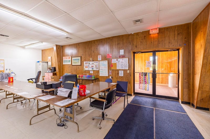 2206 - 2402 E 101st, Valley Center, KS 67147