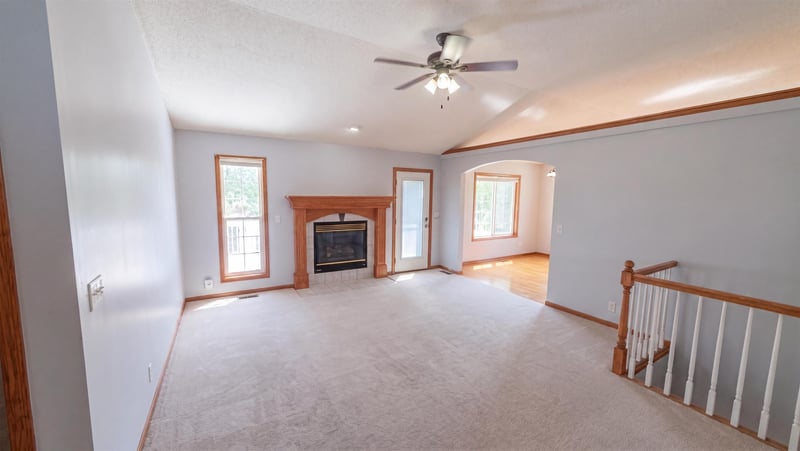 6505 E 44th St N, Bel Aire, KS 67226-1483