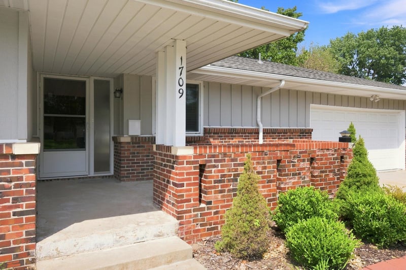 1709 N Sedgwick Ave, Wichita, KS 67203