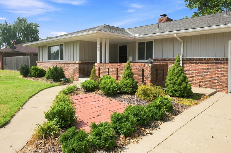 1709 N Sedgwick Ave, Wichita, KS 67203