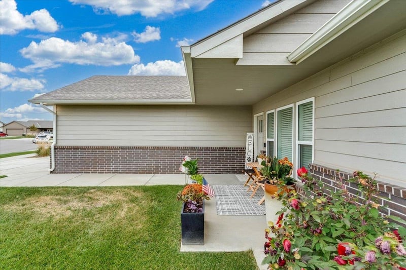 960 N Clover, Goddard, KS 67052