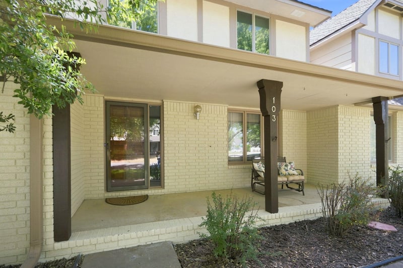 103 N Prescott St, Wichita, KS 67212
