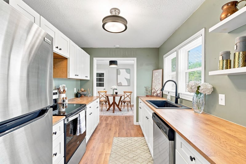2808 S Glenn Ave, Wichita, KS 67217