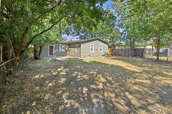 2808 S Glenn Ave, Wichita, KS 67217