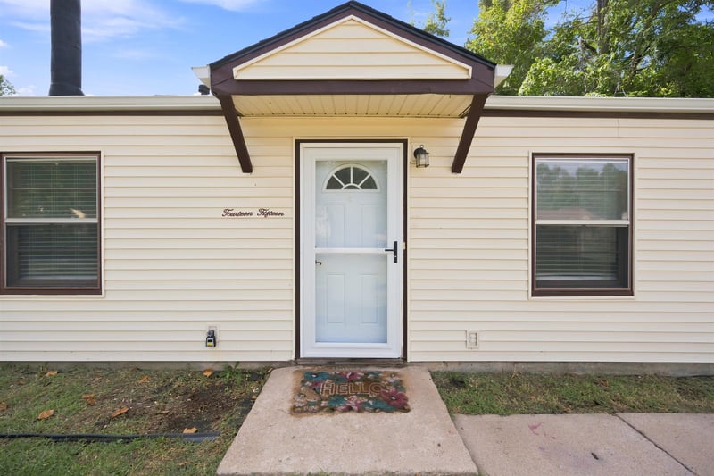 1415 E Evanston St, Park City, KS 67219-1330