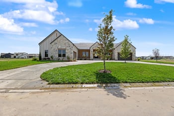 3412 N Bedford Ct, Wichita, KS 67226