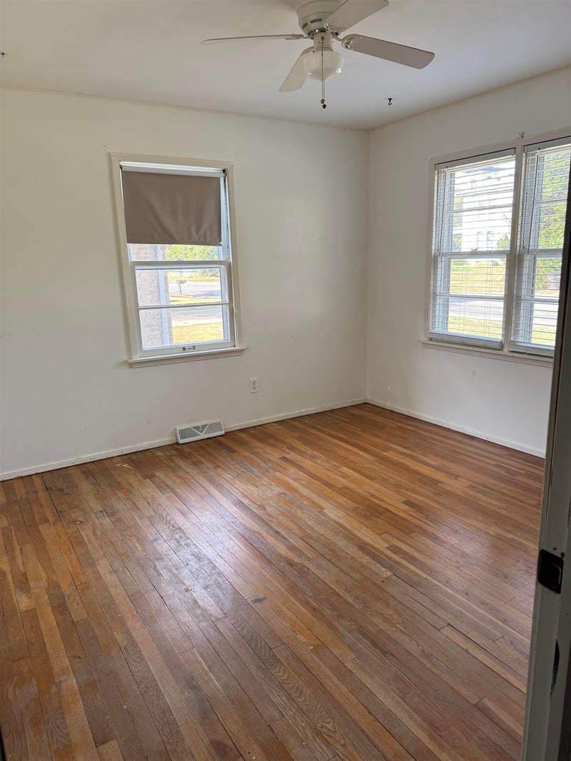 712 N 8th, Arkansas City, KS 67005