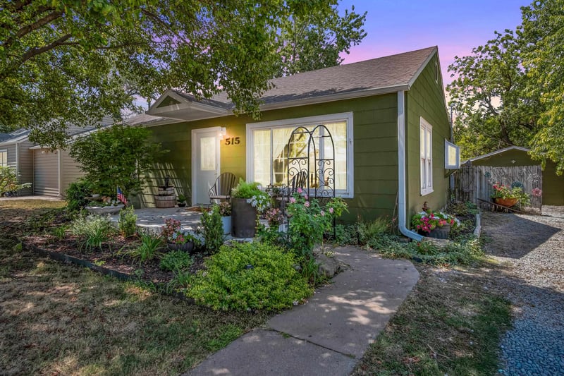 515 S High St, Newton, KS 67114