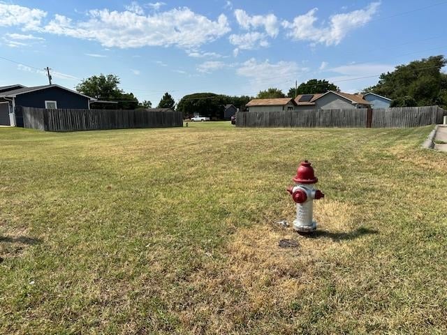 416 Hickory Ln, Maize, KS 67101