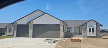 1833 S Herrington St, Wichita, KS 67207