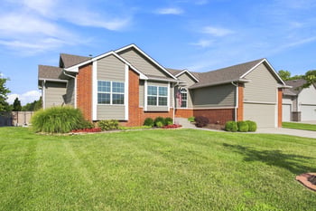 2231 N Burning Tree St, Wichita, KS 67228