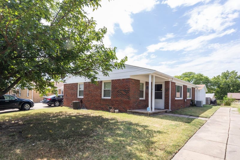 819 - 821 S Hillcrest, Wichita, KS 67218
