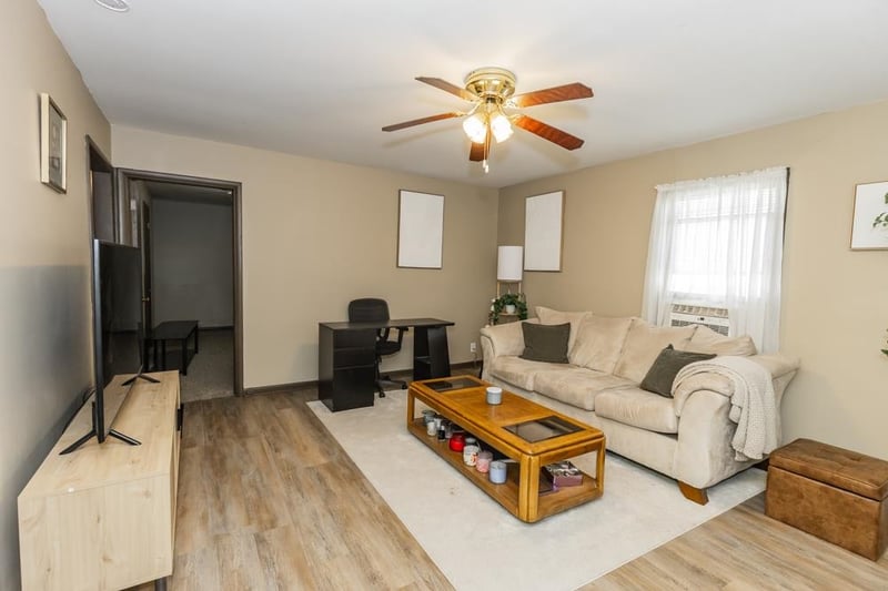 143 S 11th, Salina, KS 67401-2502