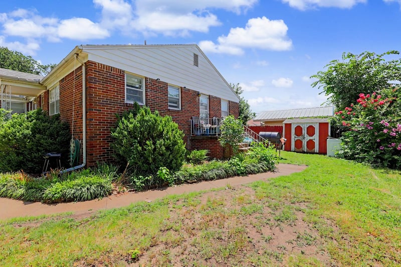 0 E Penley Dr, Wichita, KS 67218